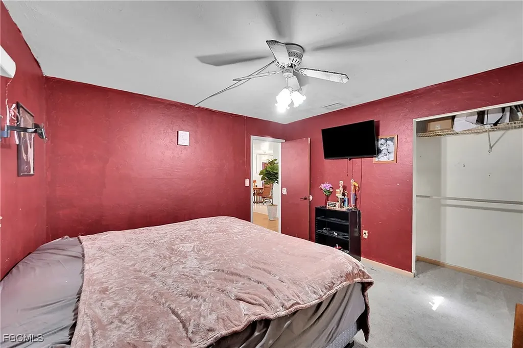 27101 Pine Avenue Bonita Springs FL 34135