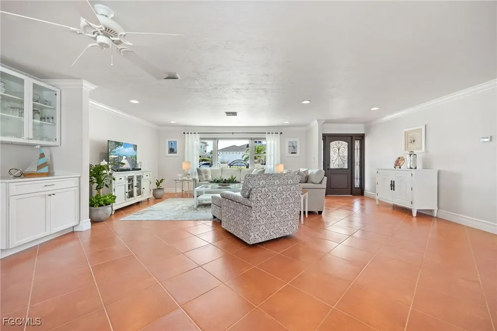 119 SW 52nd Terrace Cape Coral FL 33914