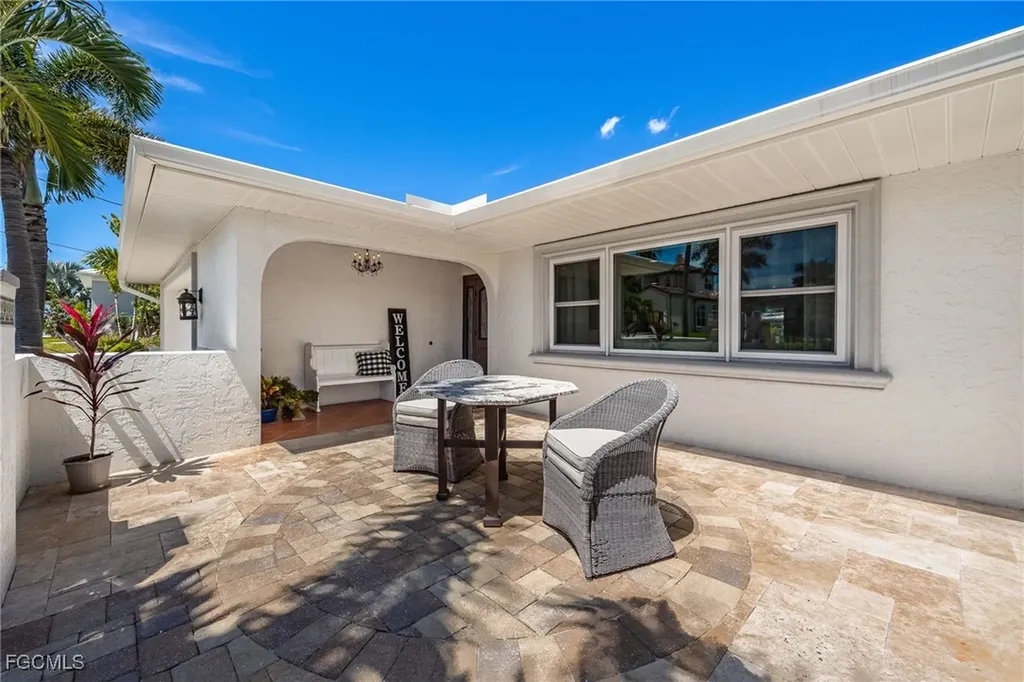 119 SW 52nd Terrace Cape Coral FL 33914