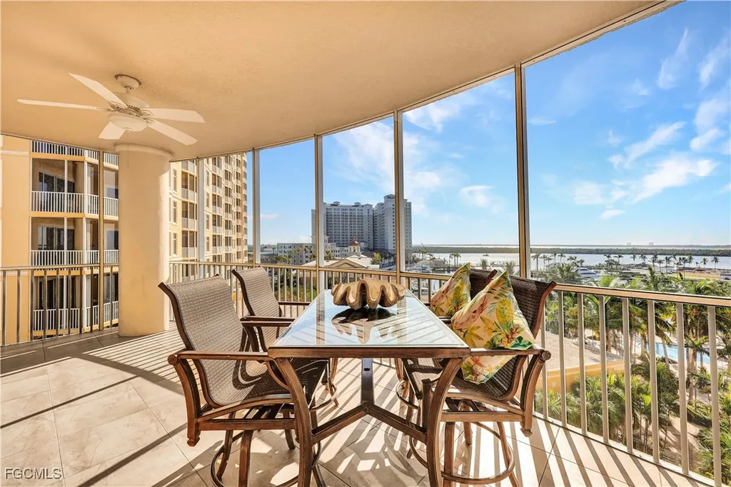 6061 Silver King Boulevard Cape Coral FL 33914