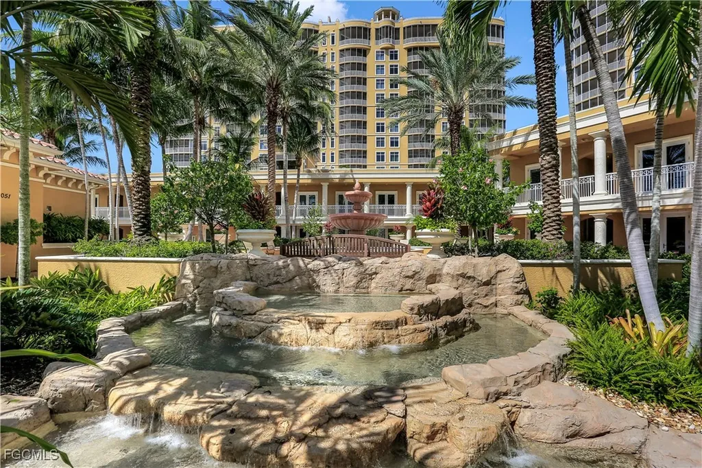 6061 Silver King Boulevard Cape Coral FL 33914