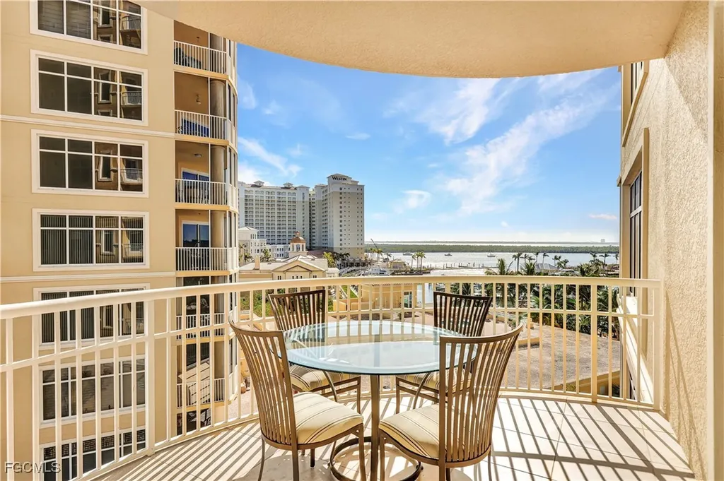 6061 Silver King Boulevard Cape Coral FL 33914