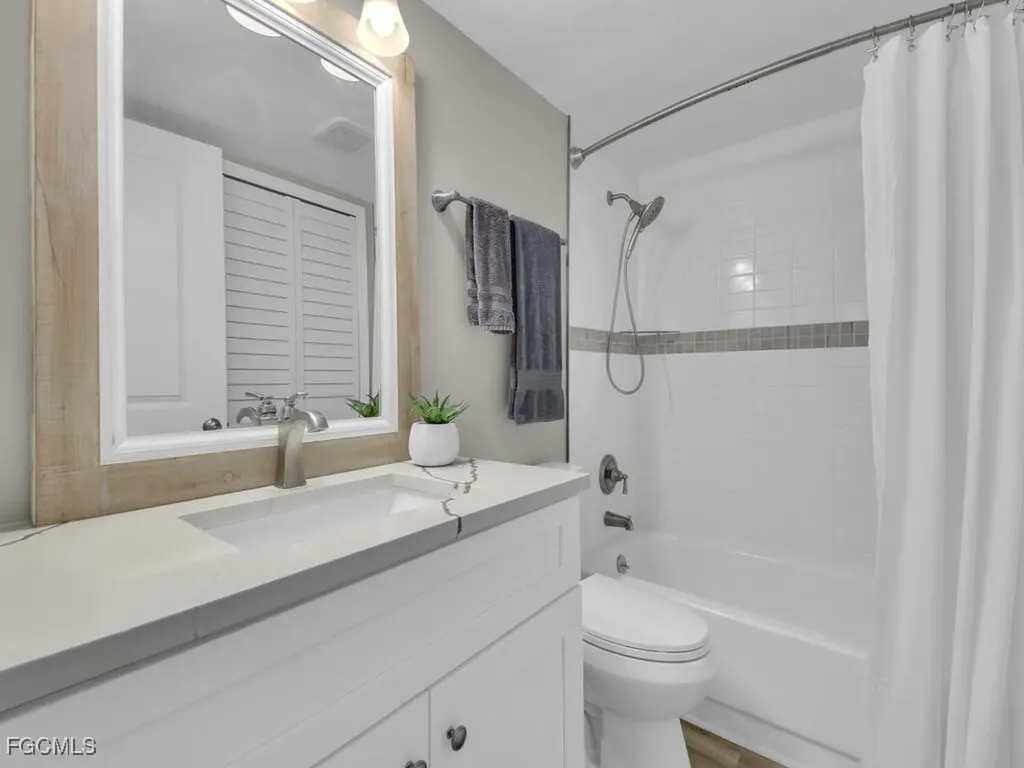 902 SW 48th Terrace Cape Coral FL 33914