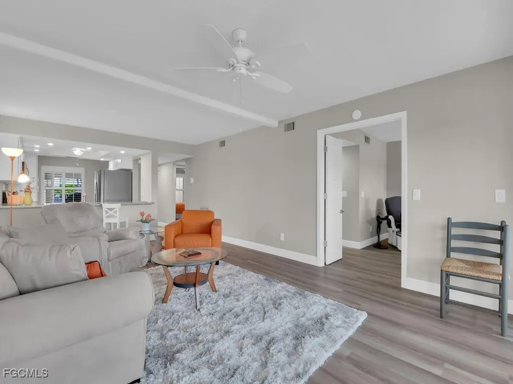 902 SW 48th Terrace Cape Coral FL 33914