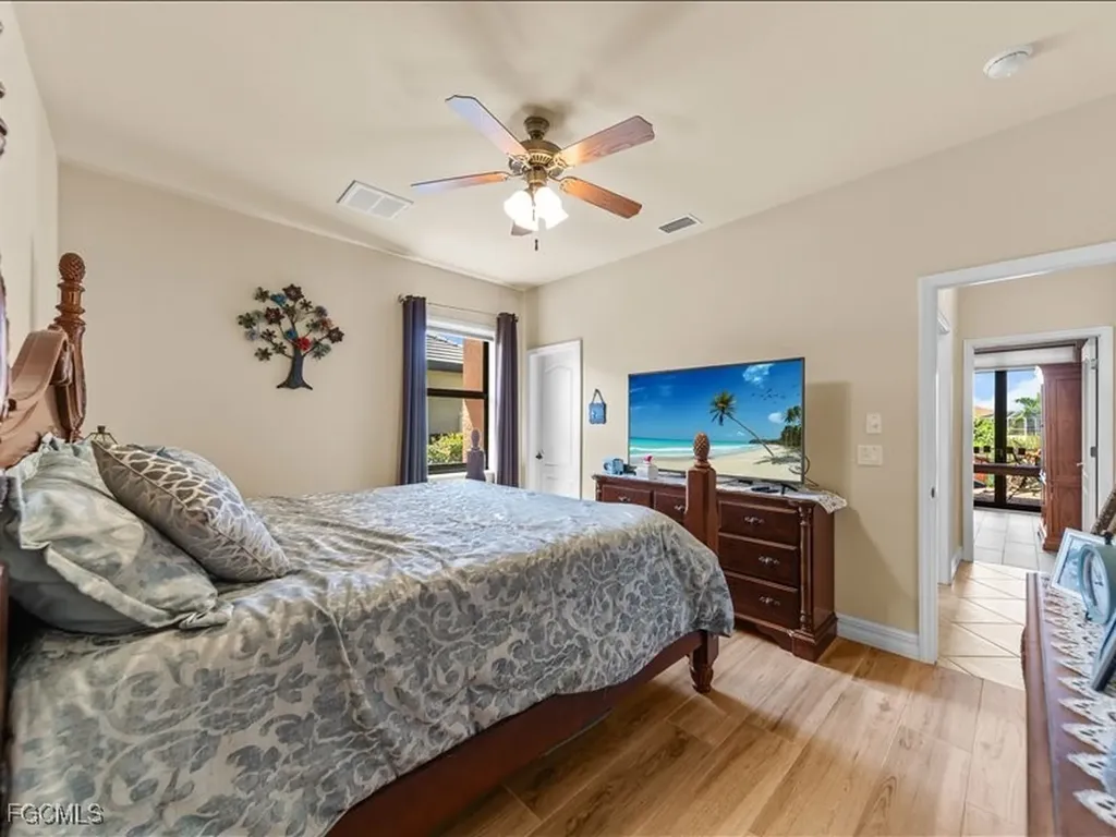 320 NW 26th Avenue Cape Coral FL 33993