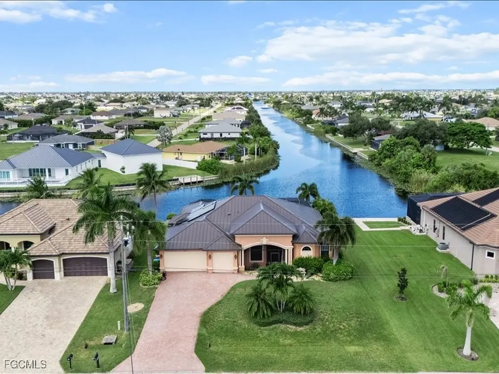 320 NW 26th Avenue Cape Coral FL 33993