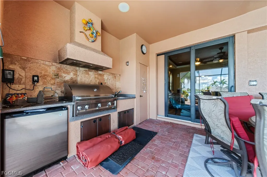 320 NW 26th Avenue Cape Coral FL 33993