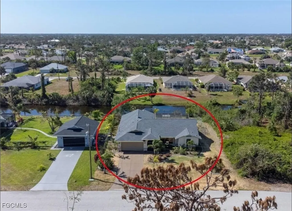 11195 Seabreeze Avenue Port Charlotte FL 33981