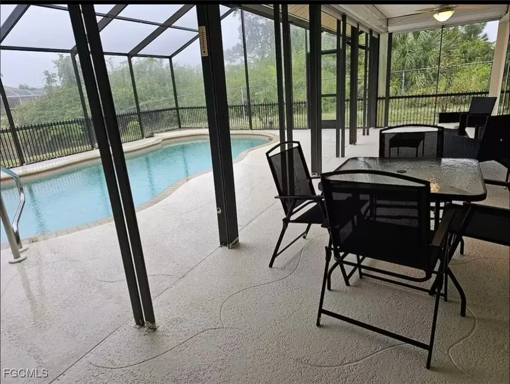 11195 Seabreeze Avenue Port Charlotte FL 33981