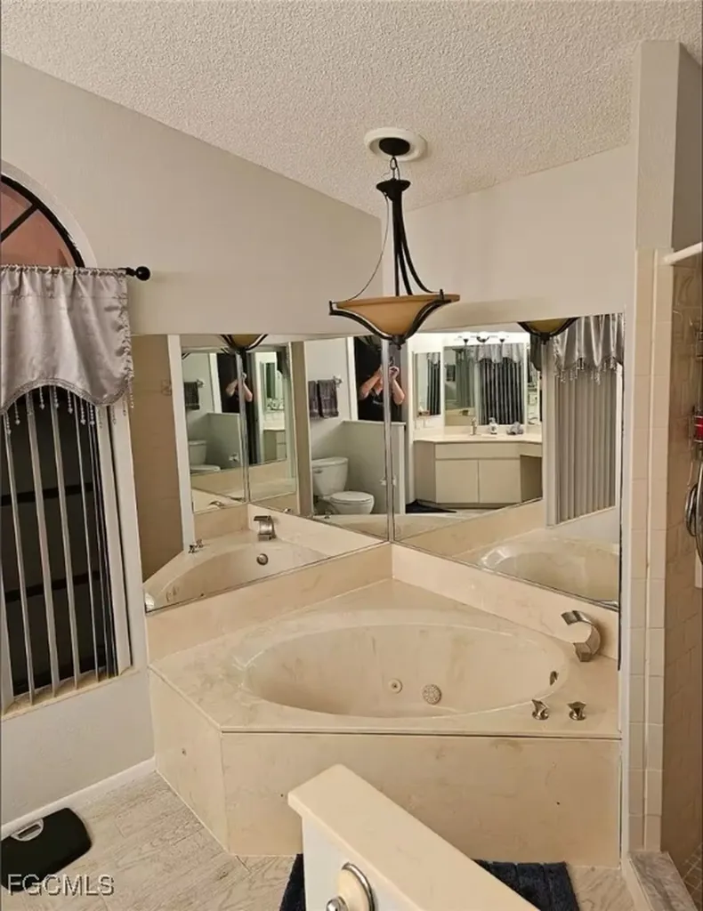 11195 Seabreeze Avenue Port Charlotte FL 33981