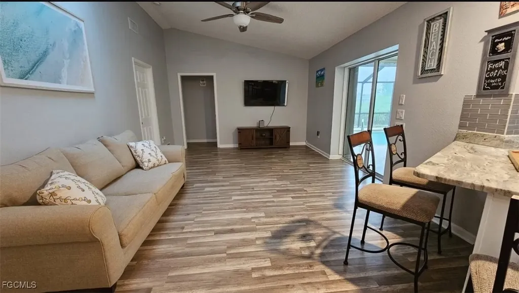 11195 Seabreeze Avenue Port Charlotte FL 33981