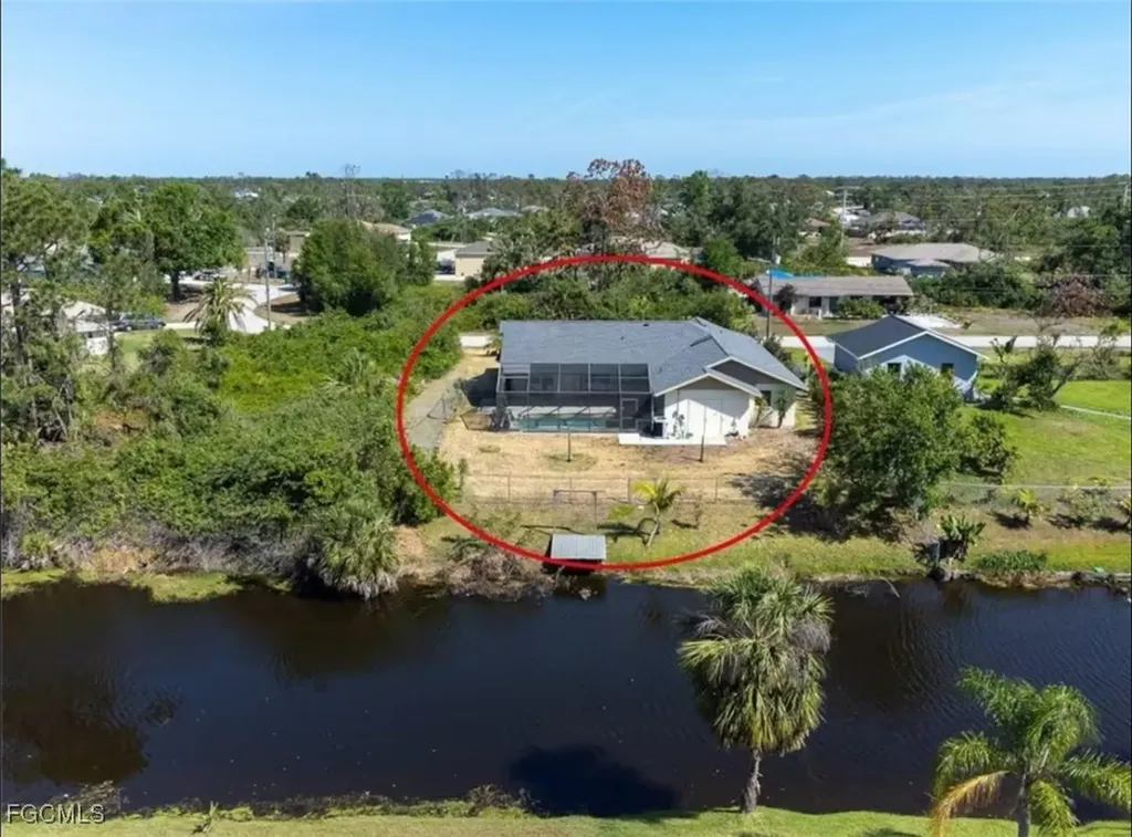 11195 Seabreeze Avenue Port Charlotte FL 33981