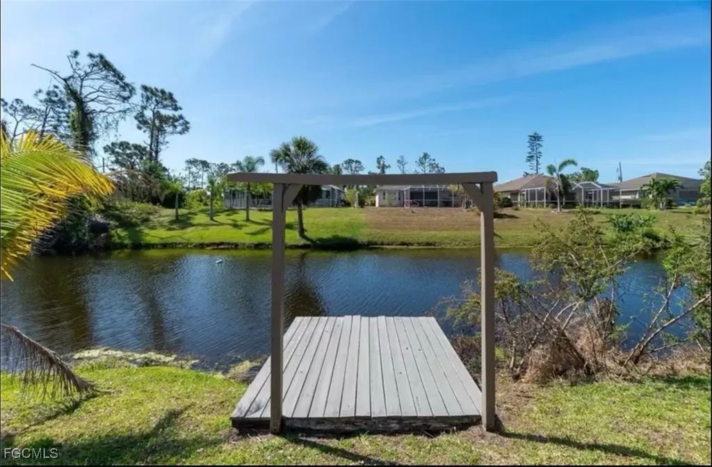 11195 Seabreeze Avenue Port Charlotte FL 33981