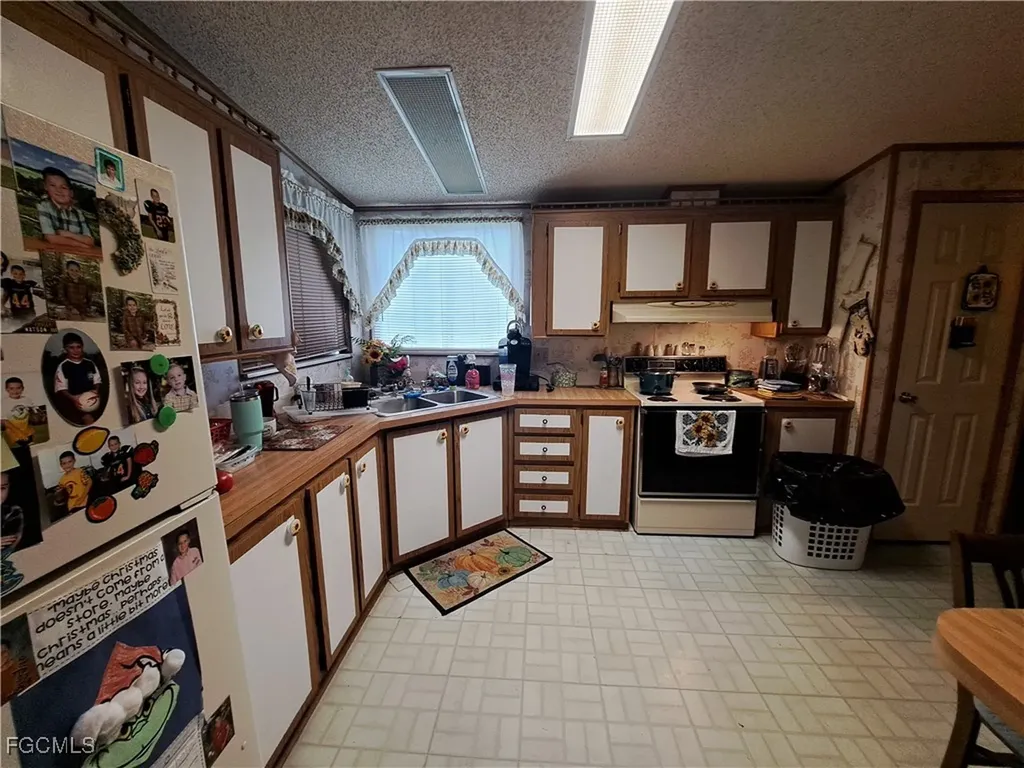 223 Pine Lane Clewiston FL 33440