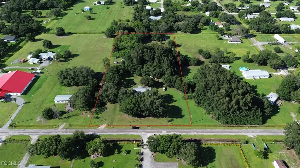 223 Pine Lane Clewiston FL 33440
