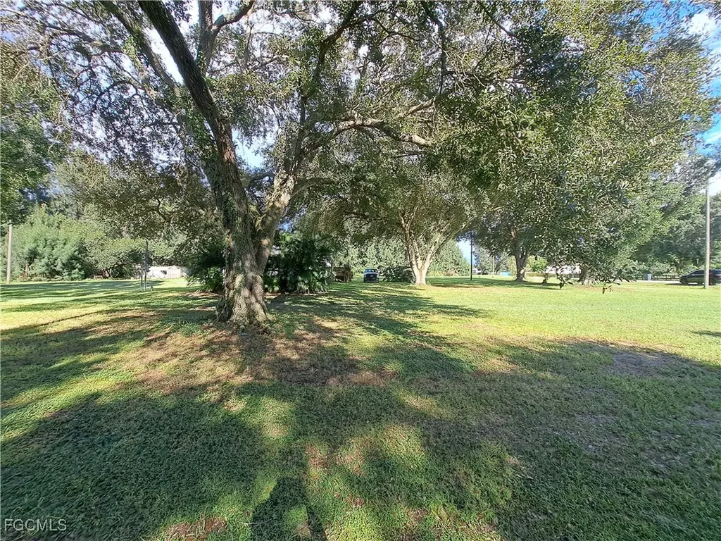 223 Pine Lane Clewiston FL 33440