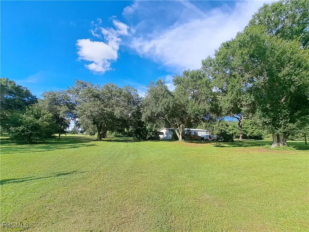 223 Pine Lane Clewiston FL 33440
