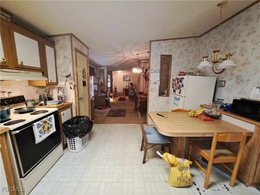 223 Pine Lane Clewiston FL 33440