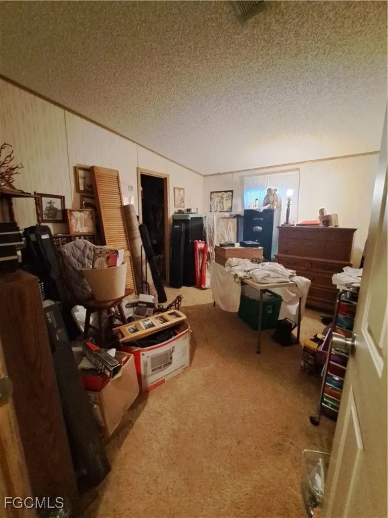 223 Pine Lane Clewiston FL 33440