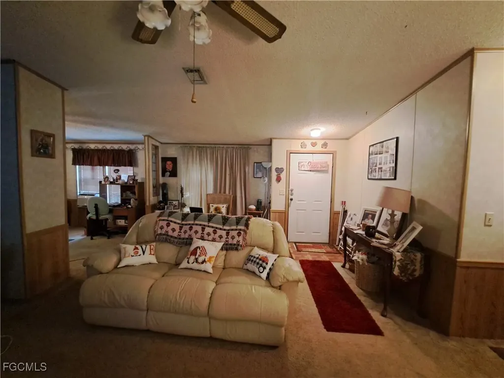 223 Pine Lane Clewiston FL 33440