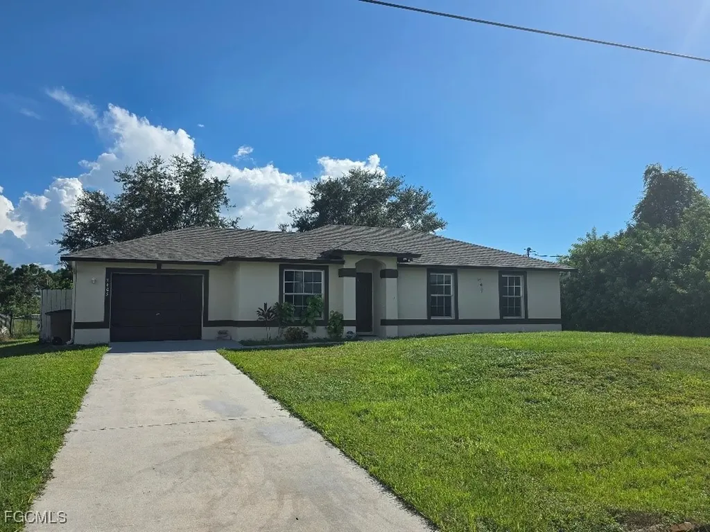 3405 24th Street W Lehigh Acres FL 33971