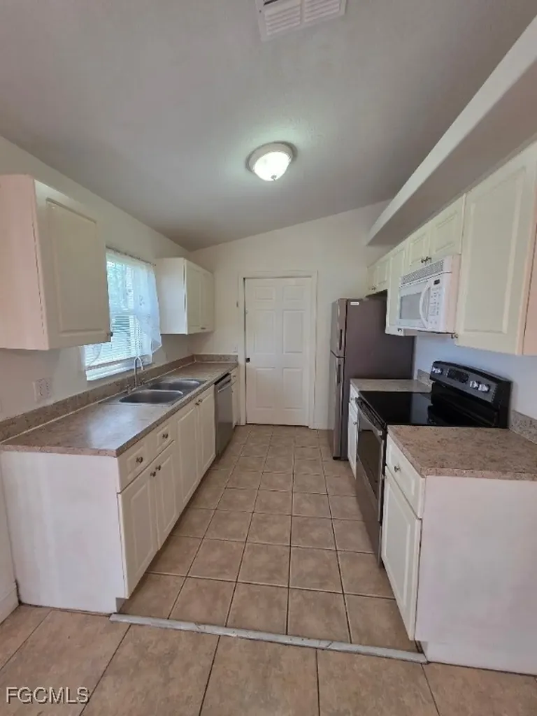 3405 24th Street W Lehigh Acres FL 33971