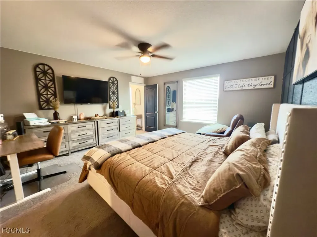 713 NW 37th Place Cape Coral FL 33993