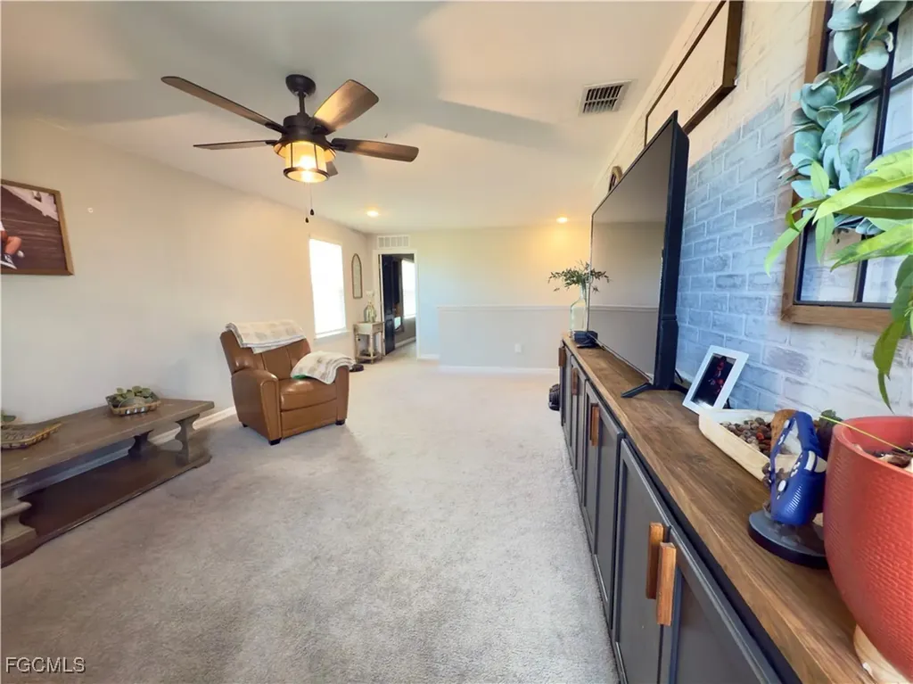 713 NW 37th Place Cape Coral FL 33993