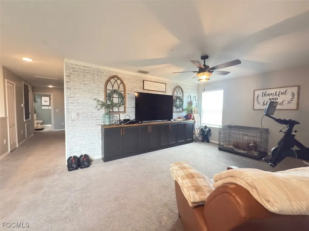 713 NW 37th Place Cape Coral FL 33993