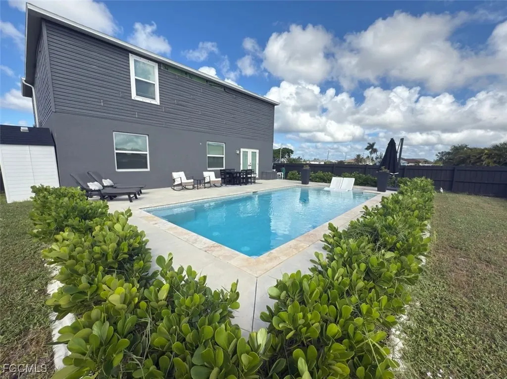 713 NW 37th Place Cape Coral FL 33993