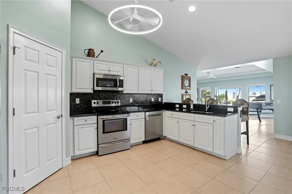 1506 NW 37th Place Cape Coral FL 33993