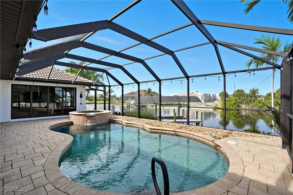 1506 NW 37th Place Cape Coral FL 33993