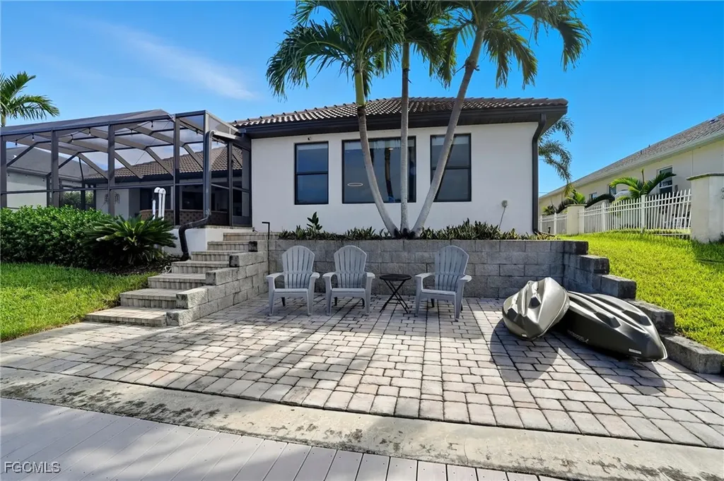 1506 NW 37th Place Cape Coral FL 33993