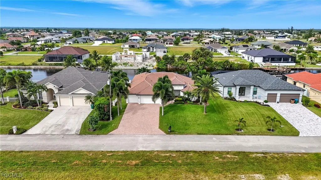 1506 NW 37th Place Cape Coral FL 33993