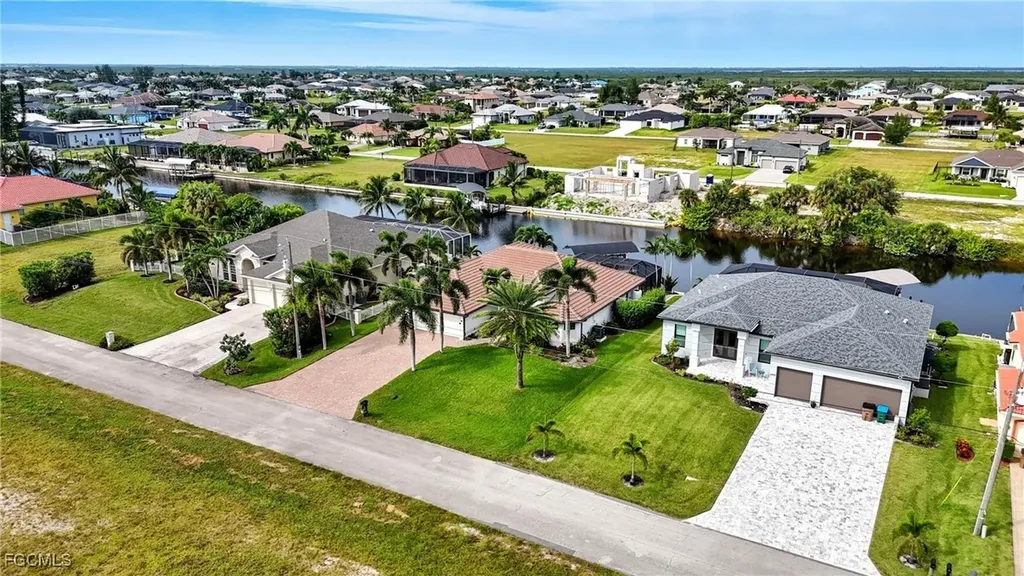 1506 NW 37th Place Cape Coral FL 33993