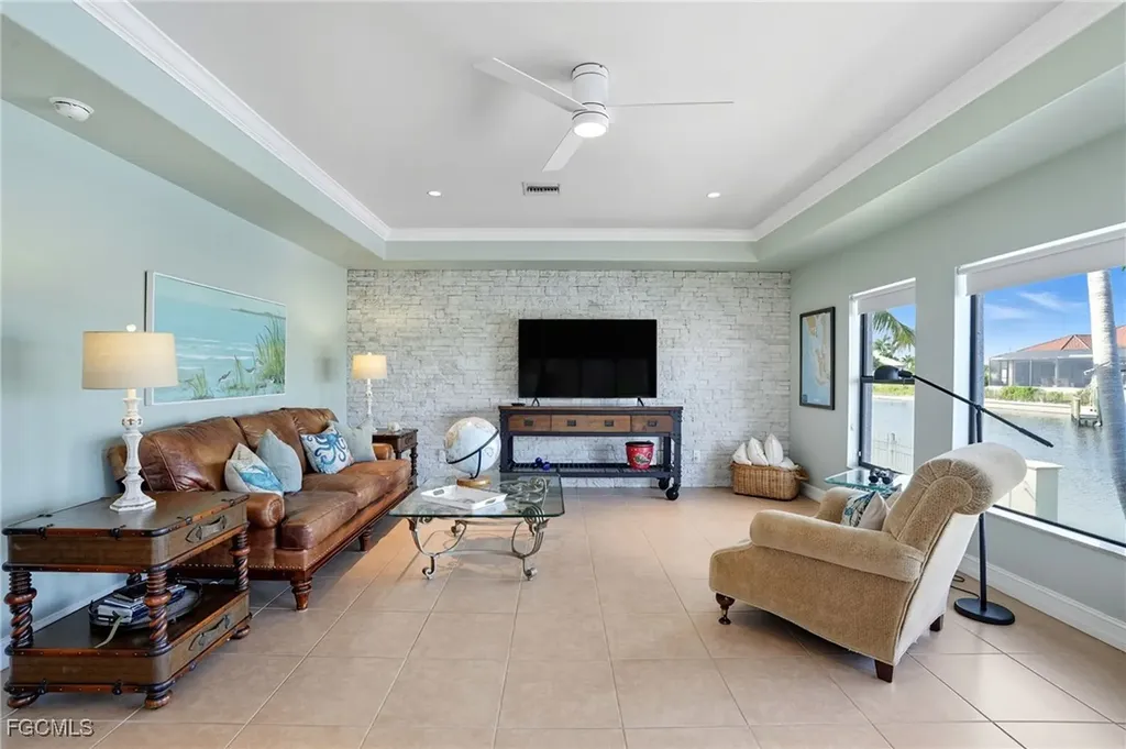 1506 NW 37th Place Cape Coral FL 33993