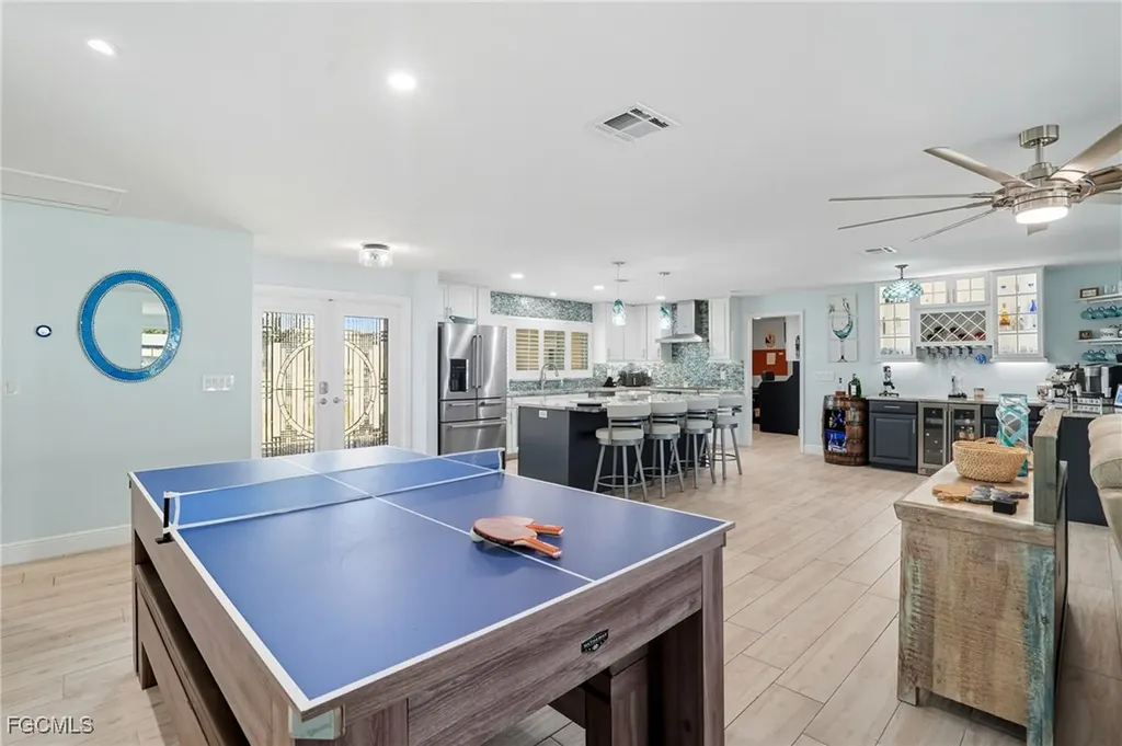 5257 Stratford Court Cape Coral FL 33904