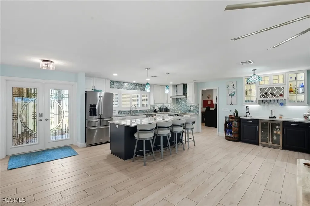 5257 Stratford Court Cape Coral FL 33904