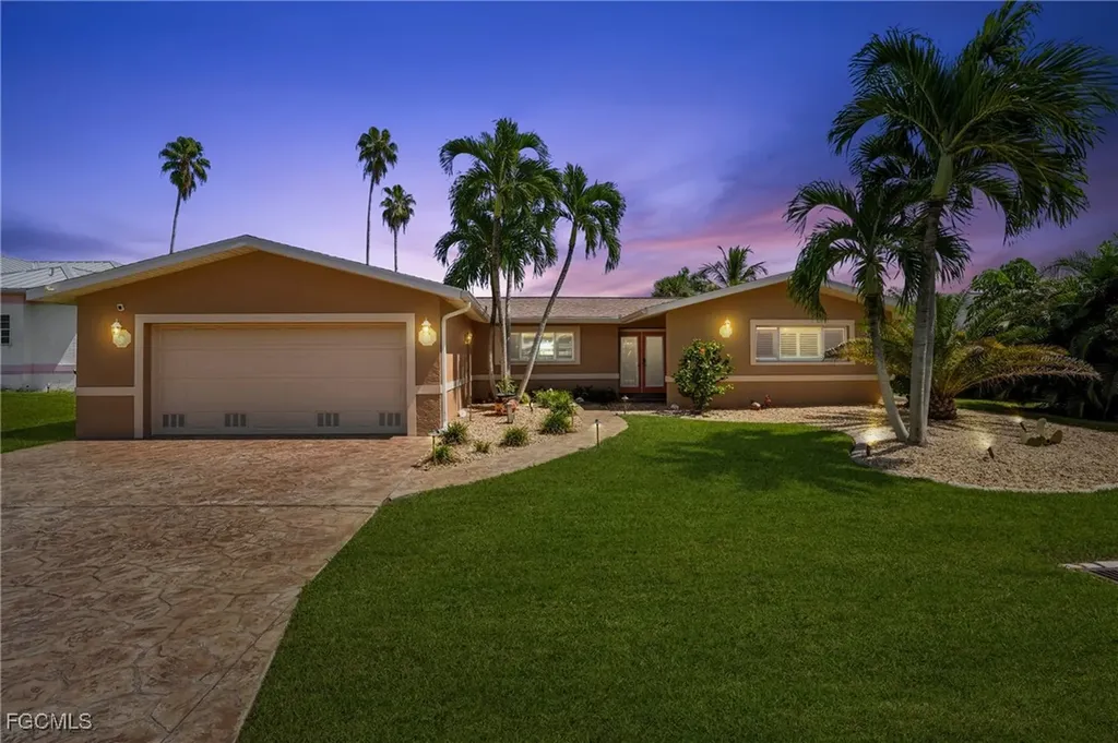 5257 Stratford Court Cape Coral FL 33904