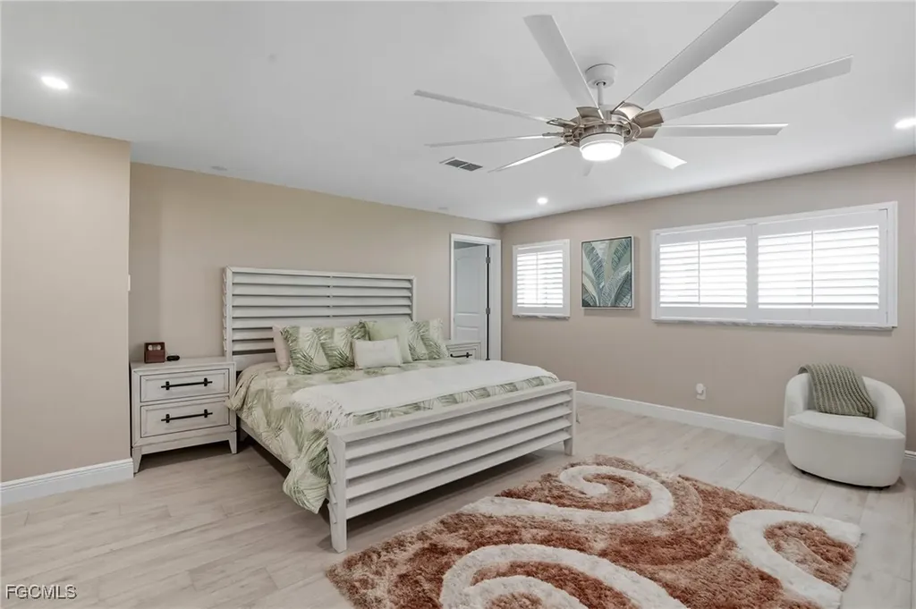 5257 Stratford Court Cape Coral FL 33904