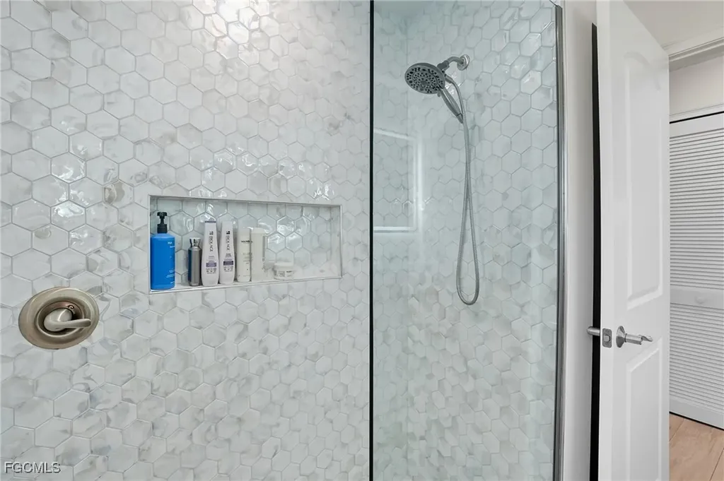 5257 Stratford Court Cape Coral FL 33904