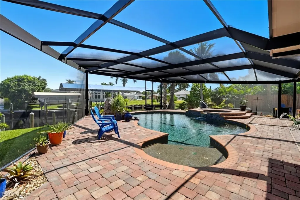 5257 Stratford Court Cape Coral FL 33904