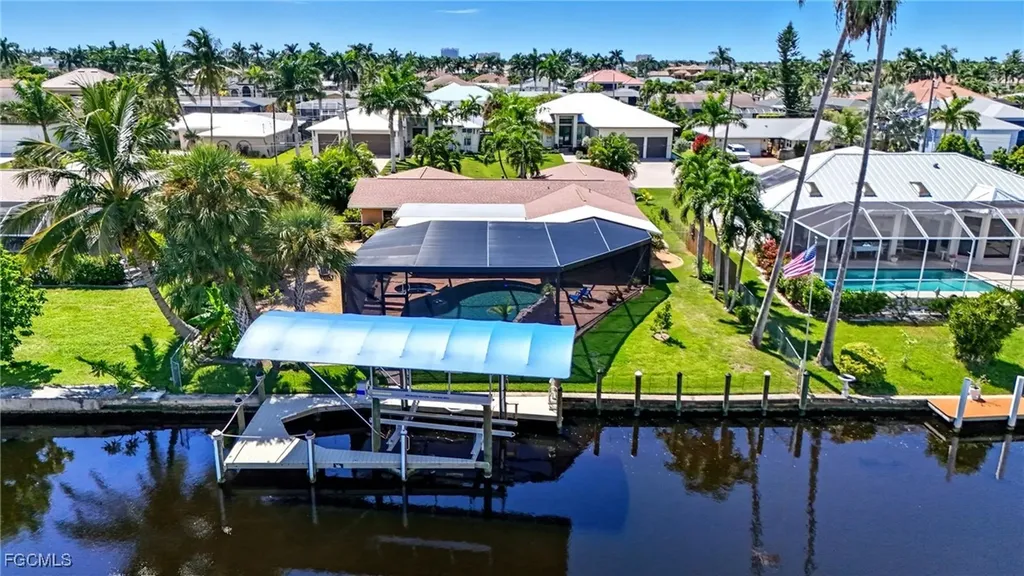 5257 Stratford Court Cape Coral FL 33904