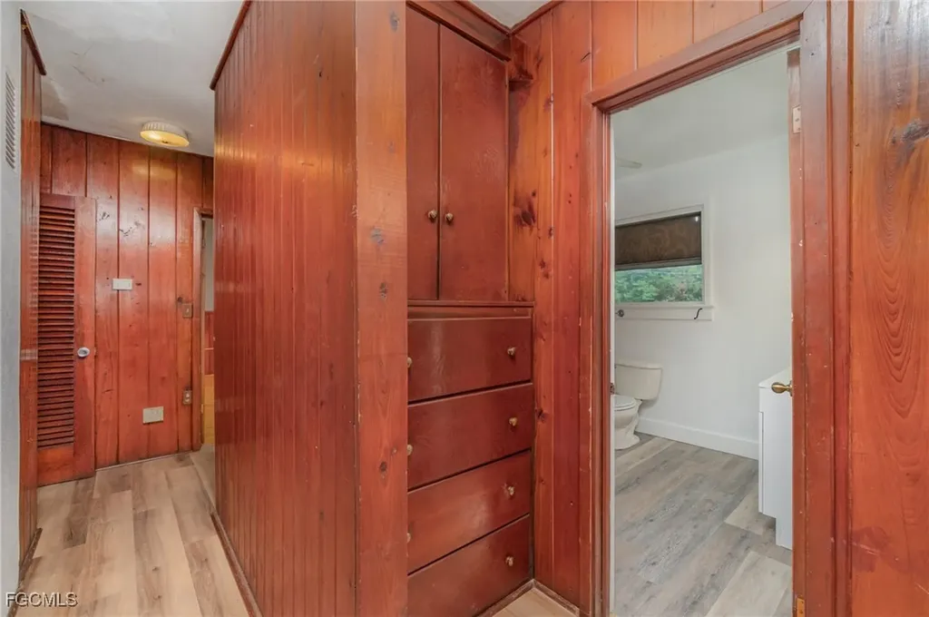 2729 Broadway Fort Myers FL 33901