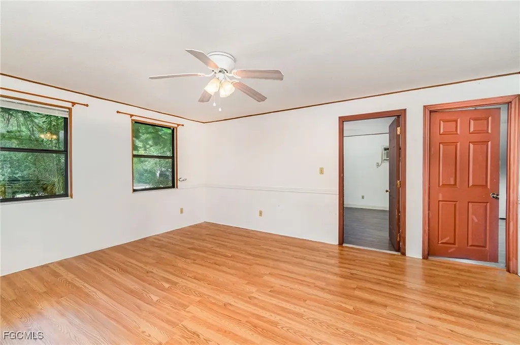 2729 Broadway Fort Myers FL 33901