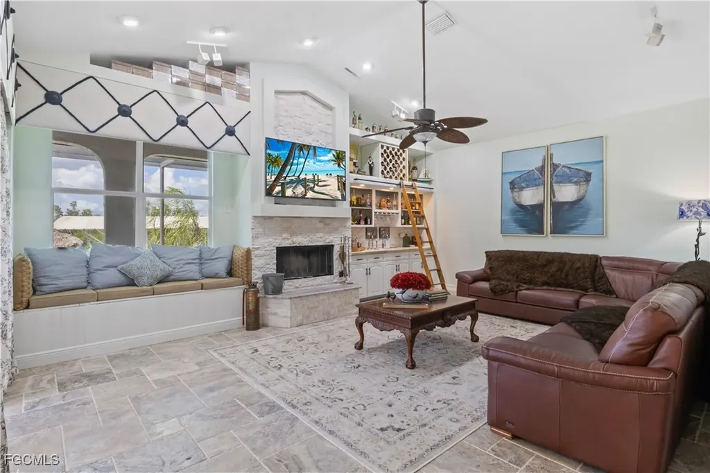 2853 SW 47th Terrace Cape Coral FL 33914