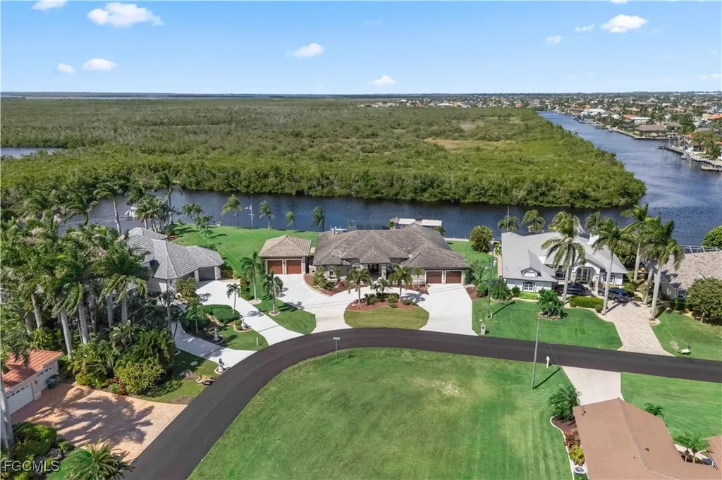 2853 SW 47th Terrace Cape Coral FL 33914