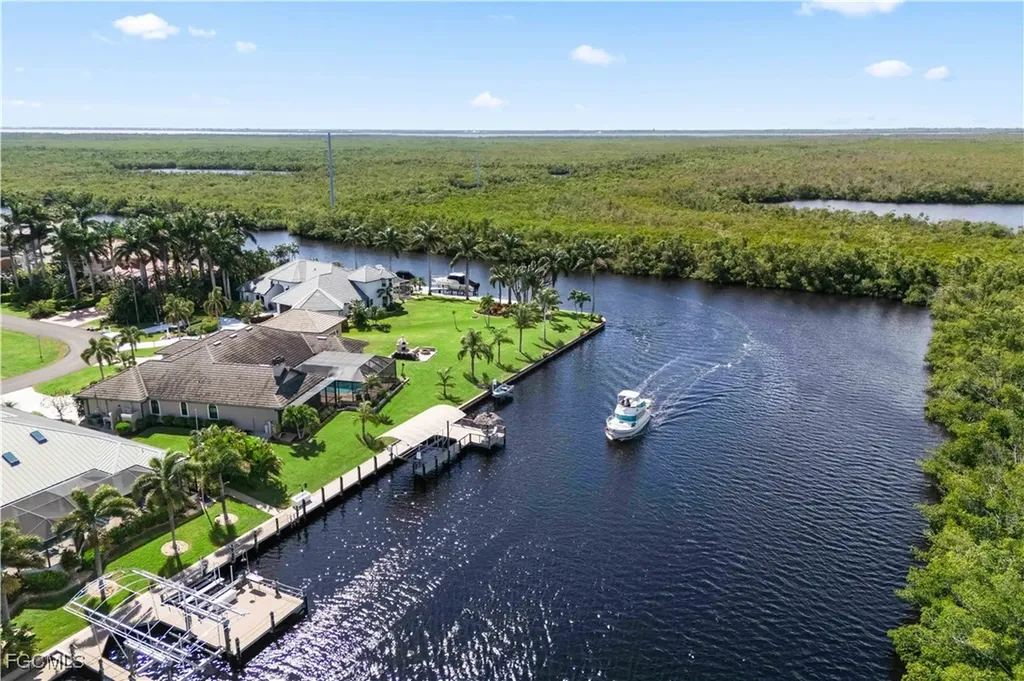 2853 SW 47th Terrace Cape Coral FL 33914