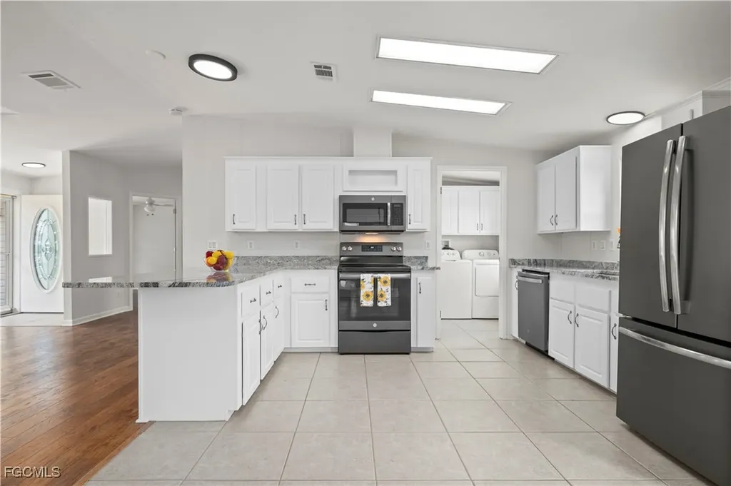 1000 Kings Highway Punta Gorda FL 33980