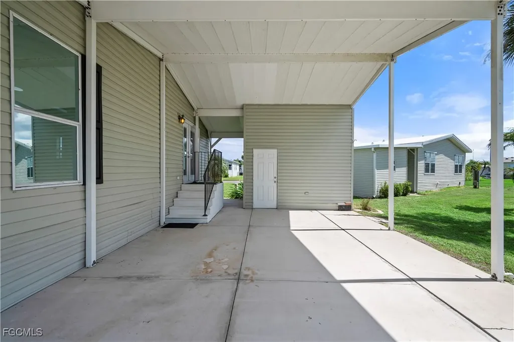 1000 Kings Highway Punta Gorda FL 33980